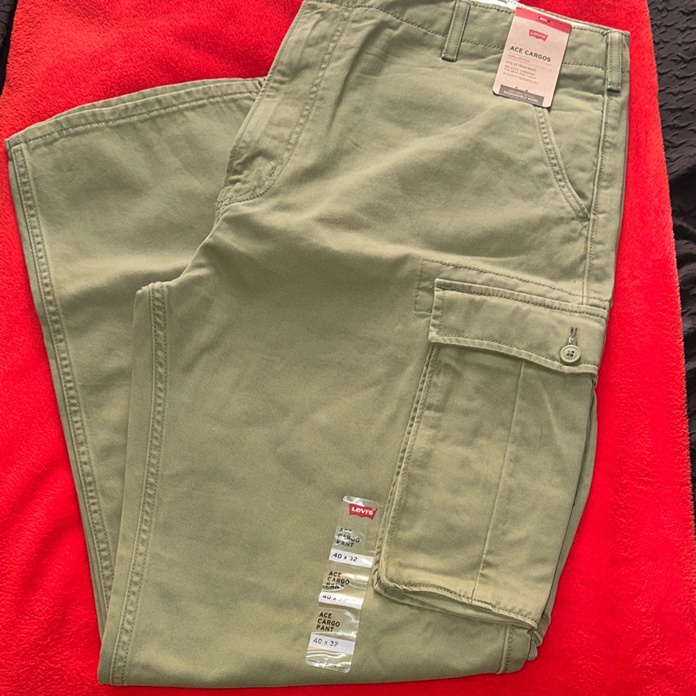 Levi's Men's Khaki Cargo Pants